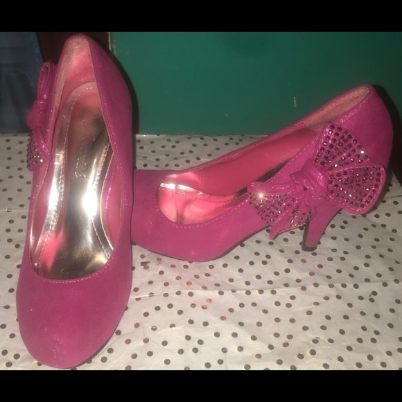 Shimmery fushia pumps - Picture 3 of 6
